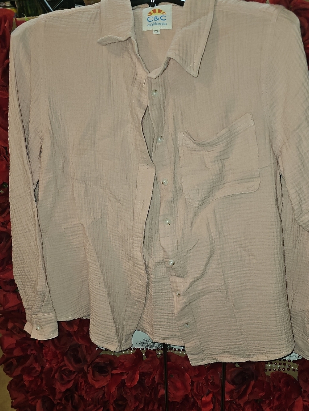 C&C California Soft Blush Quilted Button-Down Shirt Size Medium